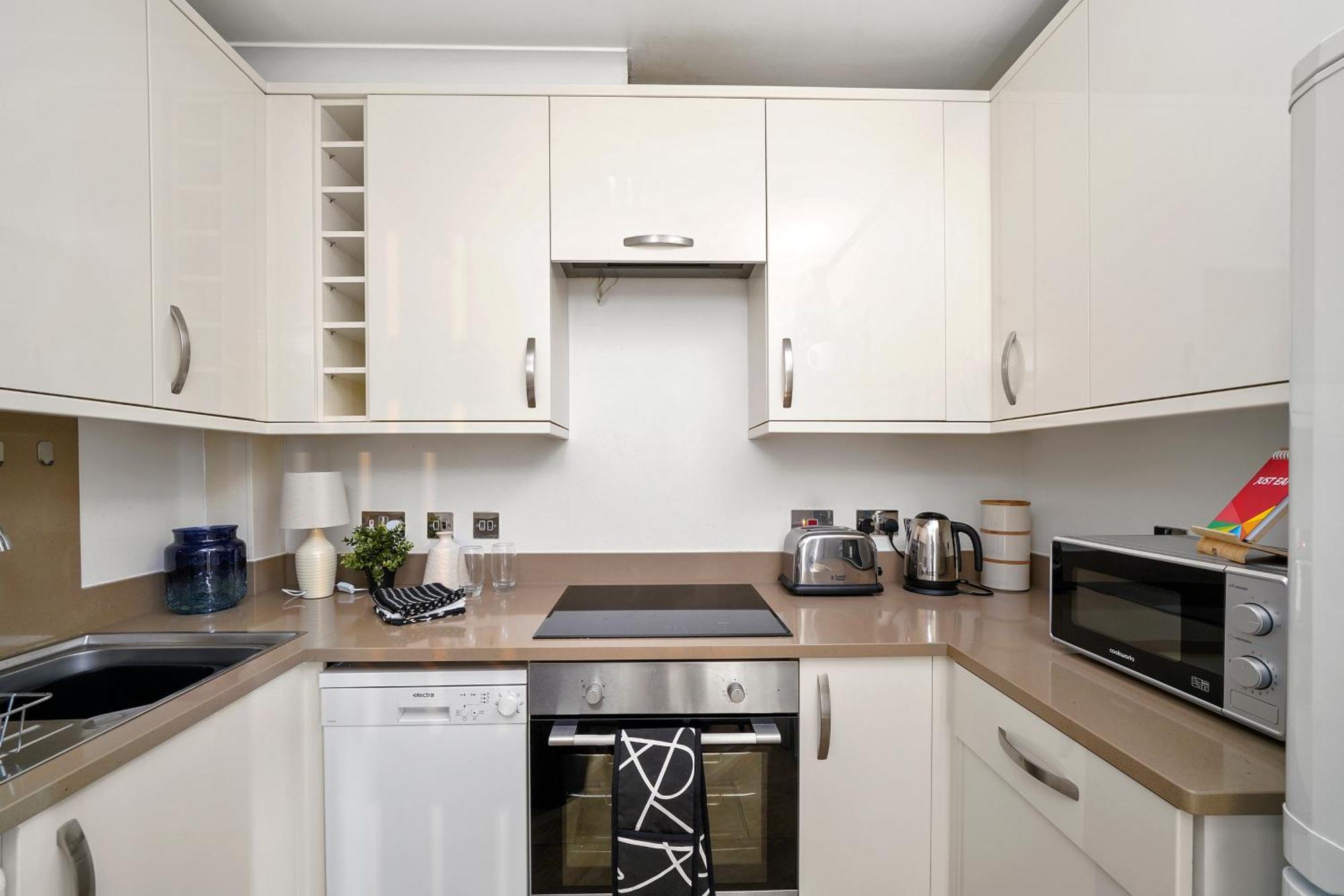 Апартаменти Delightful Flat In London - Sleeps 6 Екстер'єр фото